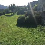 La Del Abuelo En La Aldea Cerca Del Mar Ortigueira