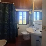 La Del Abuelo En La Aldea Cerca Del Mar