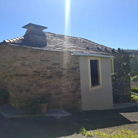 La Del Abuelo En La Aldea Cerca Del Mar Horská chata